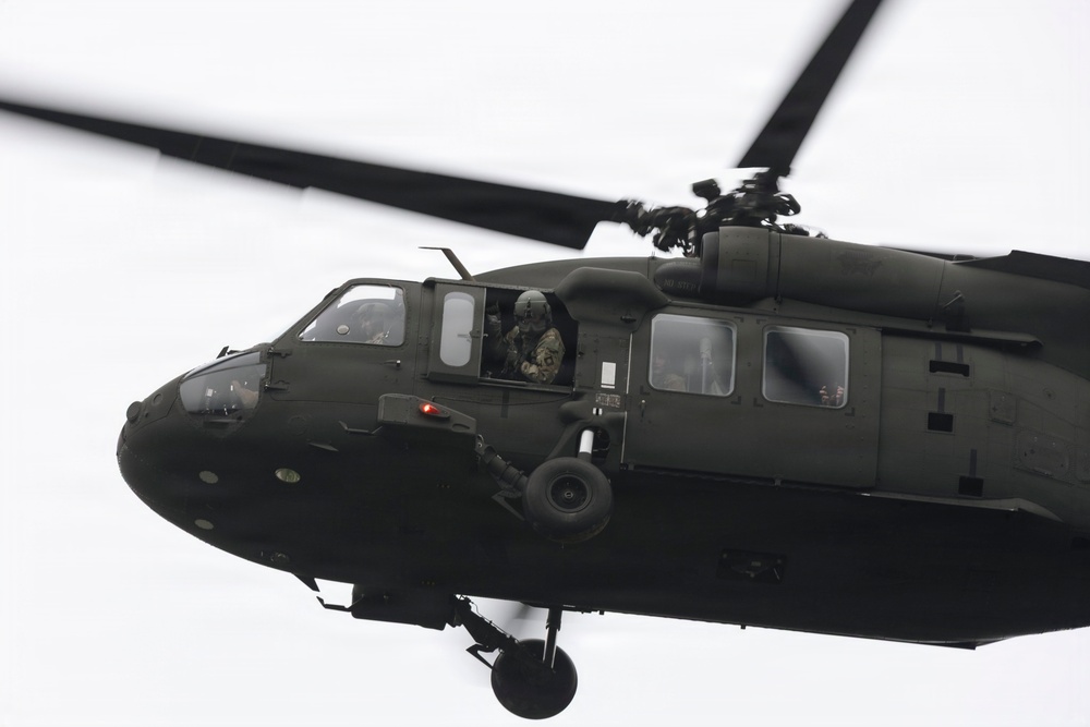 Guard Aviation Provides Aerial Support to First Responder in Skagit County