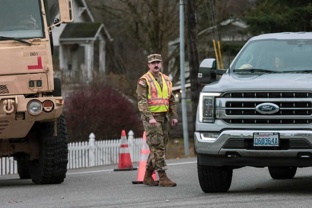 Guard Personnel assist with Traffic Control Points in Skagit County
