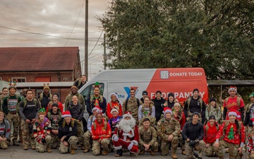 1st Special Forces Command (Airborne) Delivers Holiday Cheer Across Fort Bragg