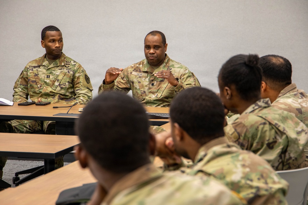 personal and professional advice to a group of Bowie State University Reserve Officer Training Corps cadets