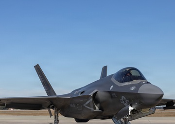 MALS-14 conducts ordnance and air-delivered ground refueling operations