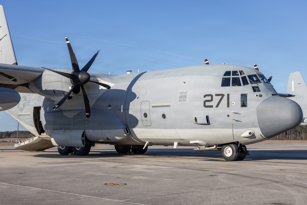 MALS-14 conducts ordnance and air-delivered ground refueling operations