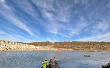 Fort Gibson Lake staff completes installation of new buoy line below dam