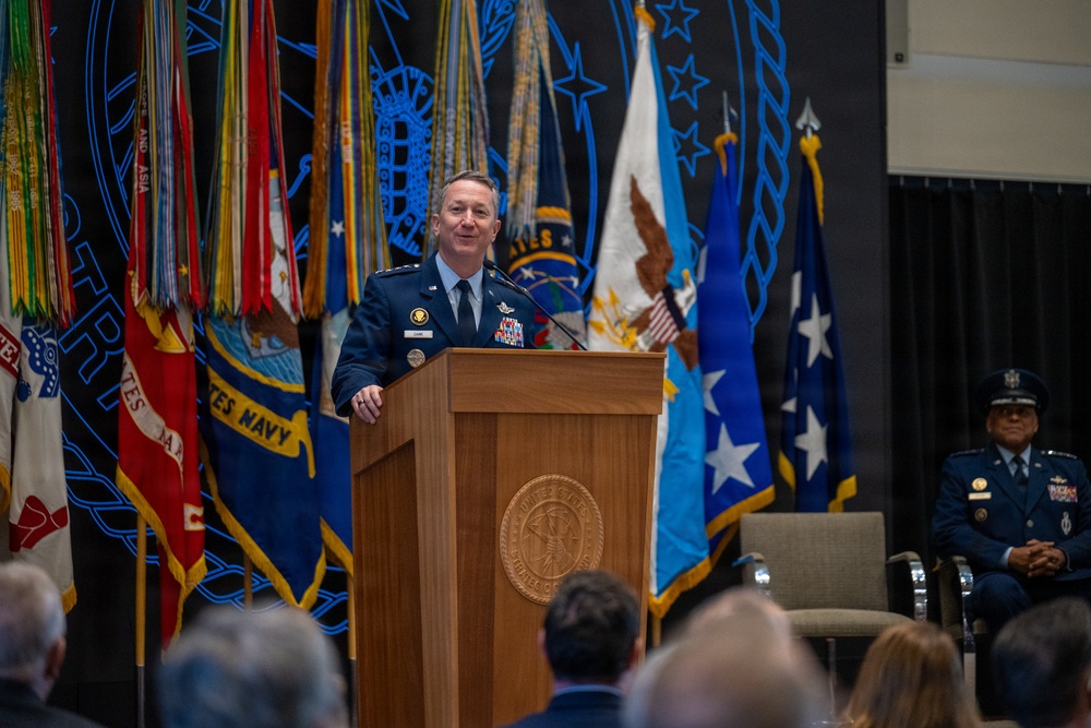 USSTRATCOM hosts change of command ceremony