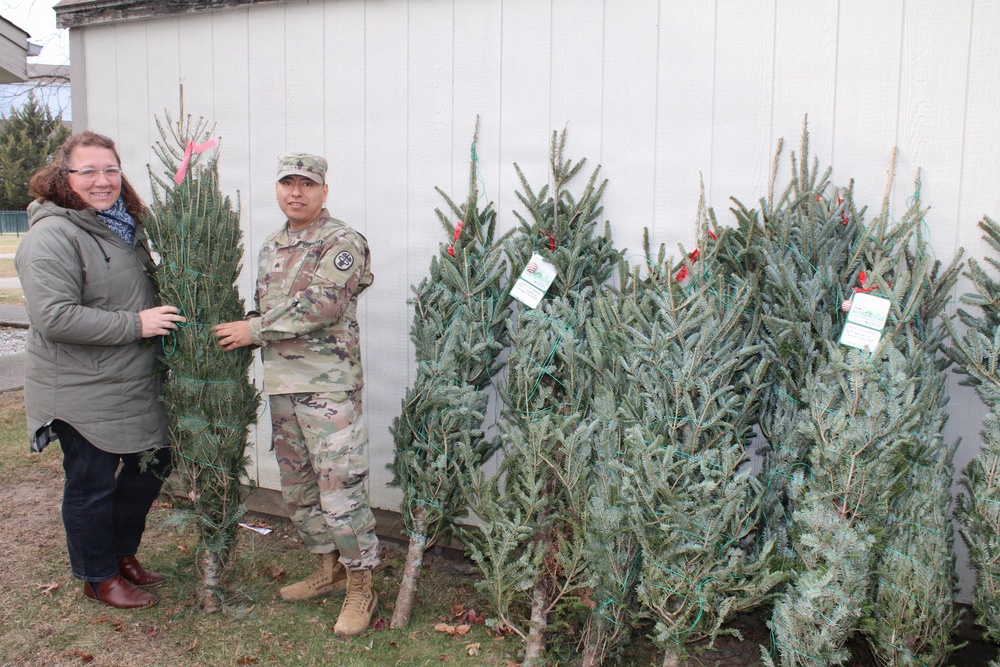 The gift that keeps on giving – Army Community Service