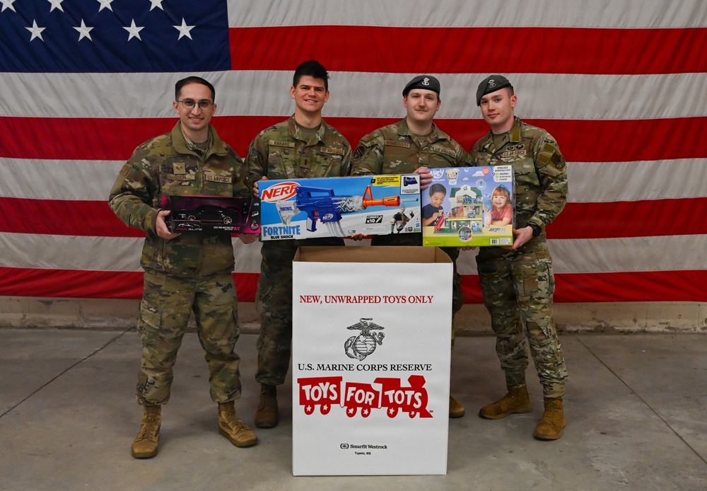 Randy Oler Memorial Operation Toy Drop: 43rd AMOG Supports Holiday Cheer