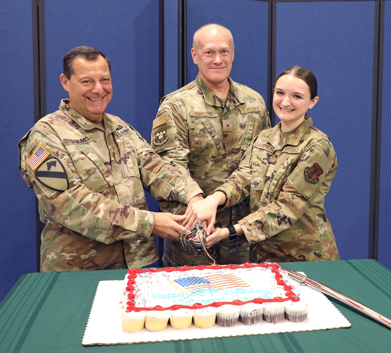 NY National Guard marks 389 years of Guard history with a cake cutting ceremony