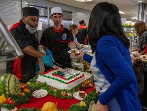 Single Sailor Center - Holiday Meal