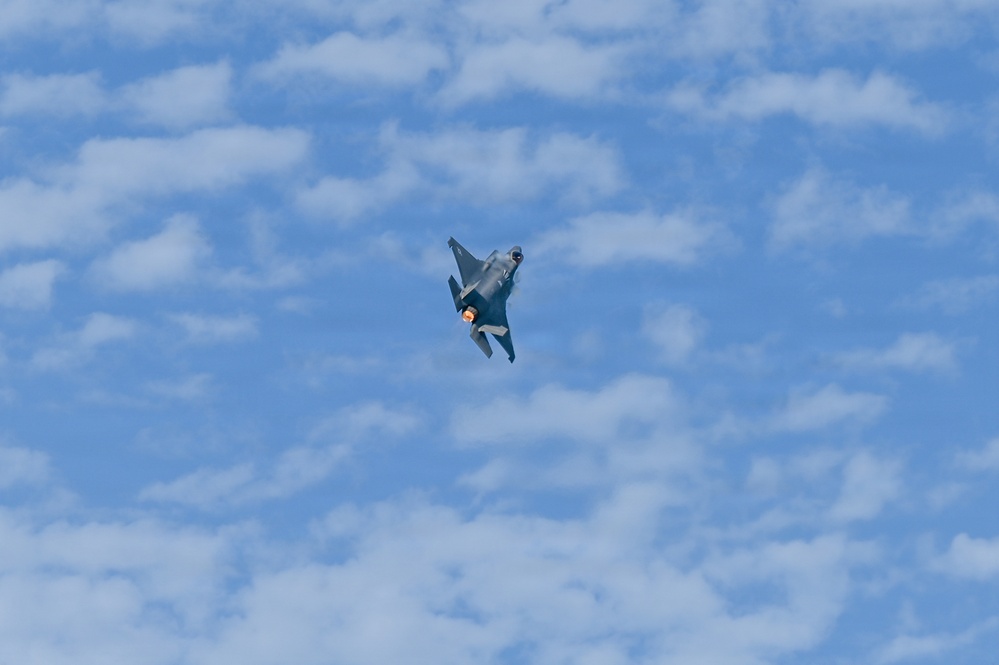 115th Fighter Wing participates in EAA Air Venture 2025