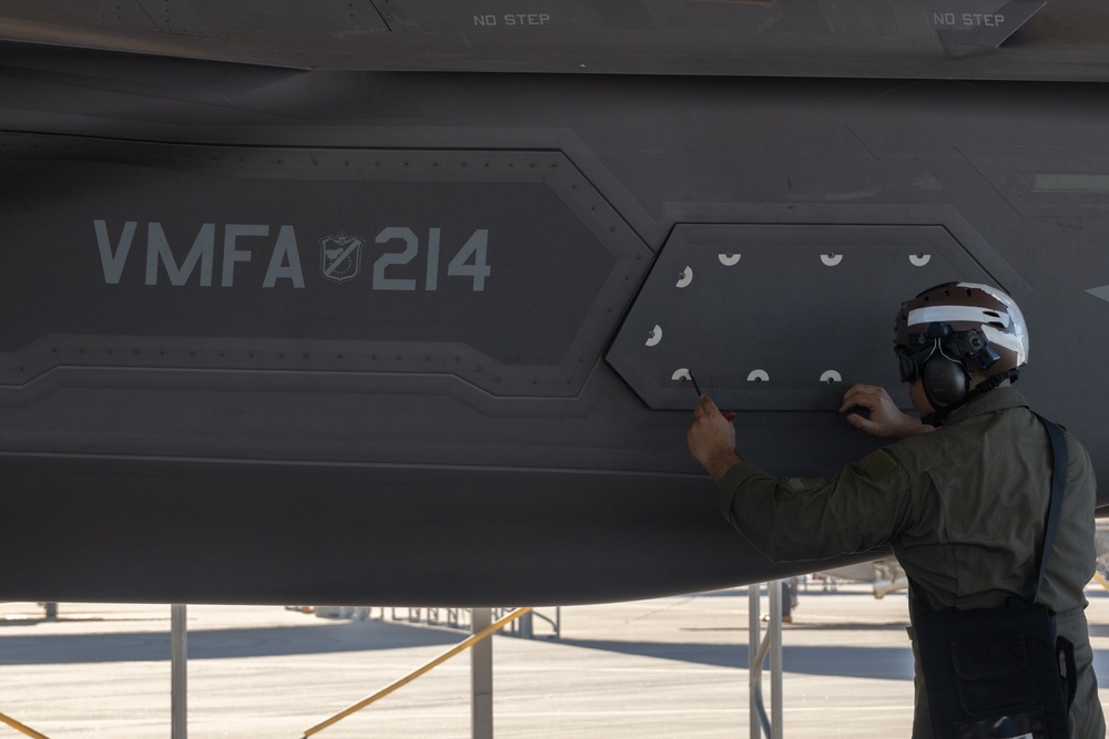 Black Sheep depart Yuma and return following simulated MARSTRIKE