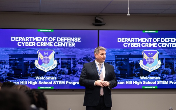 DC3 hosts Oxon Hill High School STEM Program