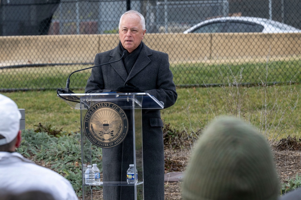 USW(P&amp;amp;R) Tata Attends Pentagon Wreaths Across America Ceremony