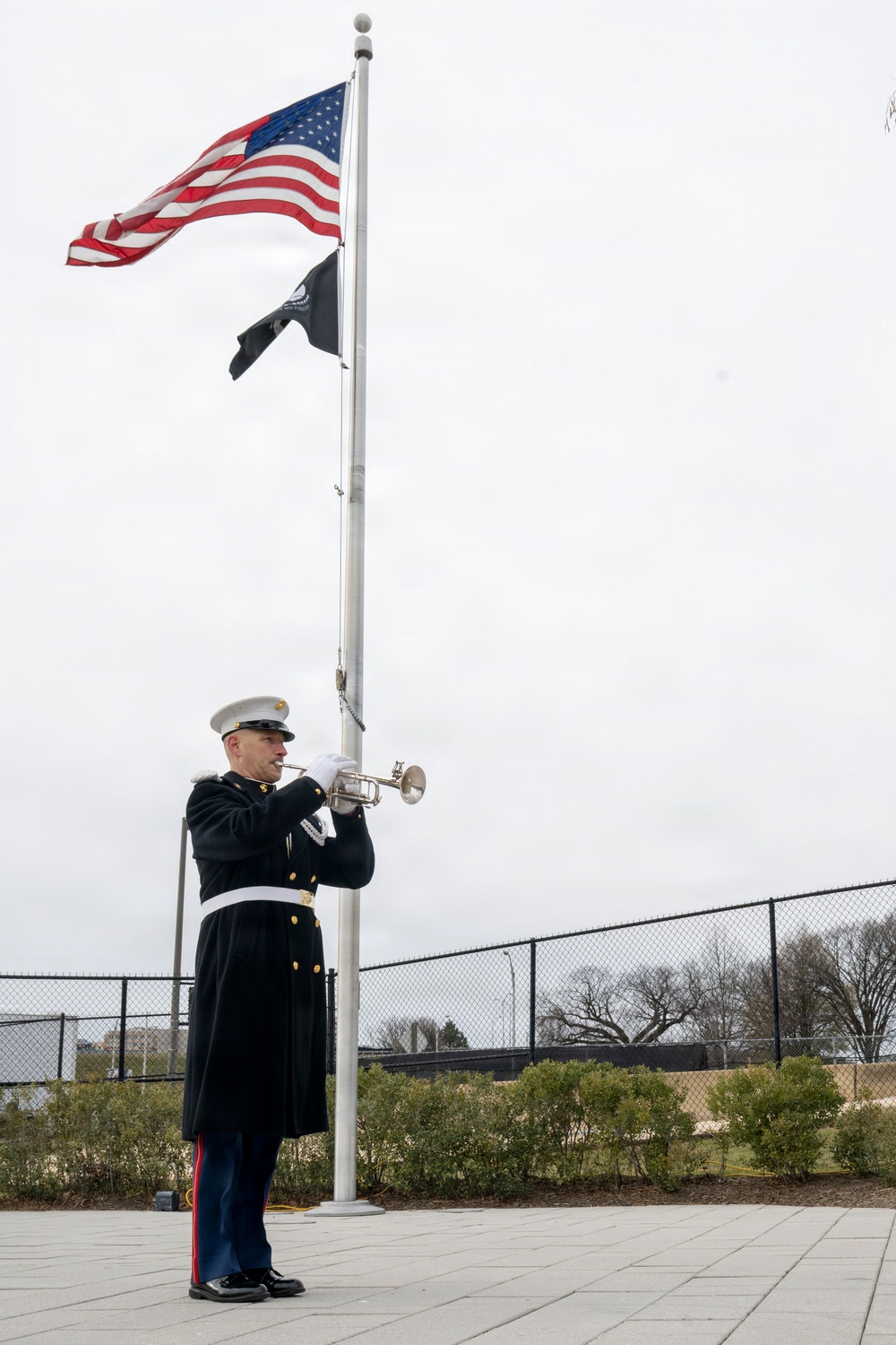 USW(P&amp;amp;R) Tata Attends Pentagon Wreaths Across America Ceremony