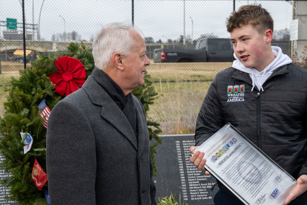 USW(P&amp;amp;R) Tata Attends Pentagon Wreaths Across America Ceremony