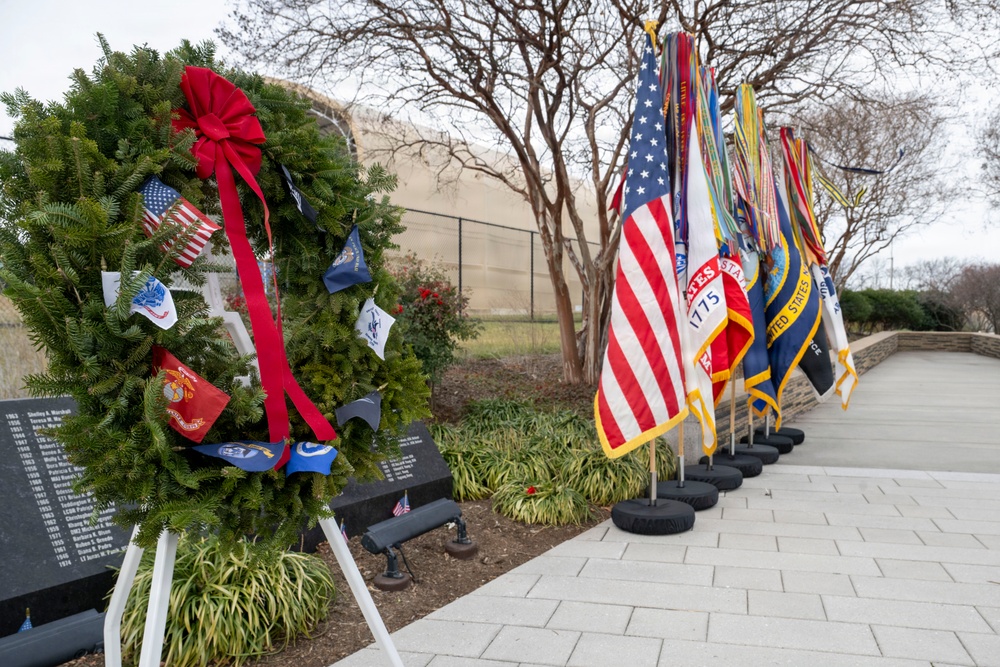 USW(P&amp;amp;R) Tata Attends Pentagon Wreaths Across America Ceremony