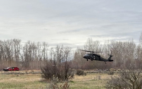 7th Infantry Division’s Yakima DUSTOFF Executes Successful Flood Evacuation in Central Washington