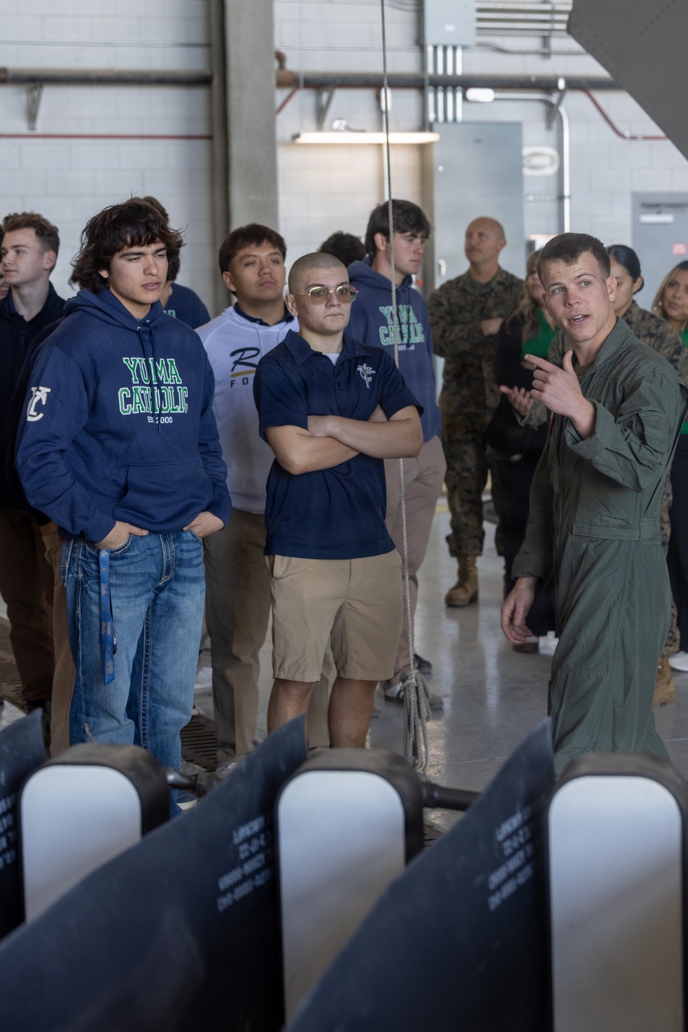 Yuma Catholic students visit MCAS Yuma