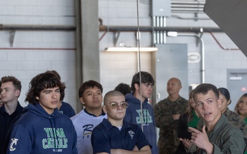 Yuma Catholic students visit MCAS Yuma