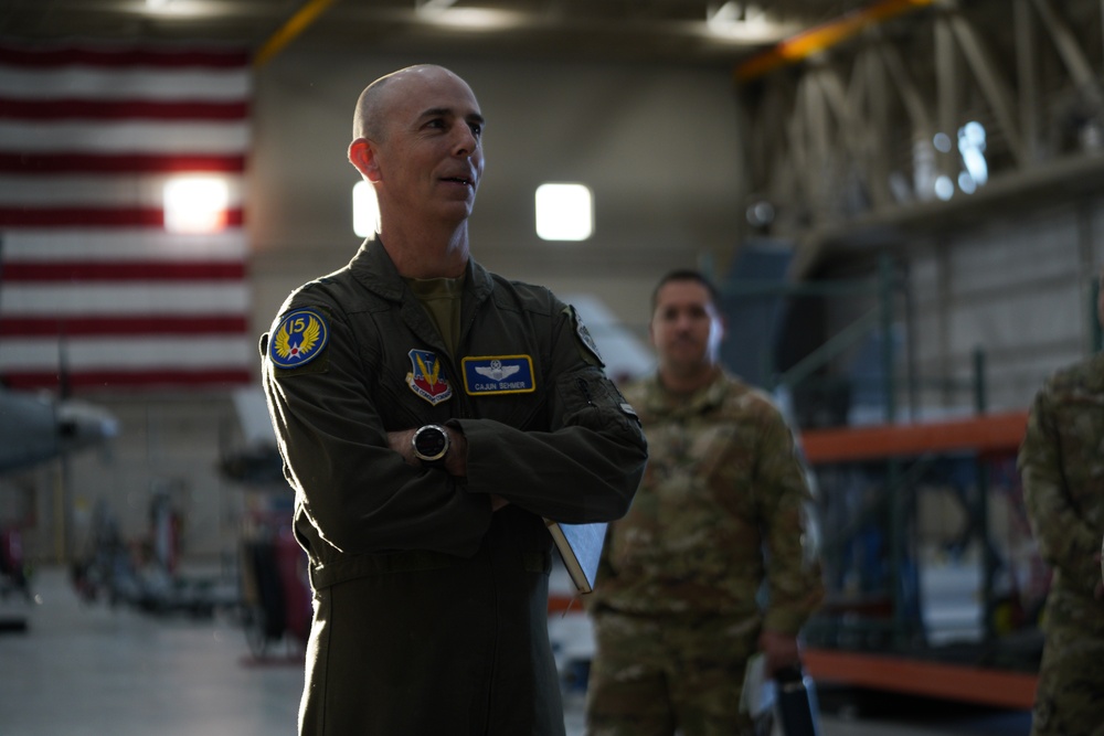 15 AF Commander and Command Chief visit 25th ATKW at Creech AFB
