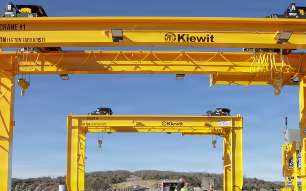 One piece at a time: Tulsa District begins Tenkiller spillway bridge demolition