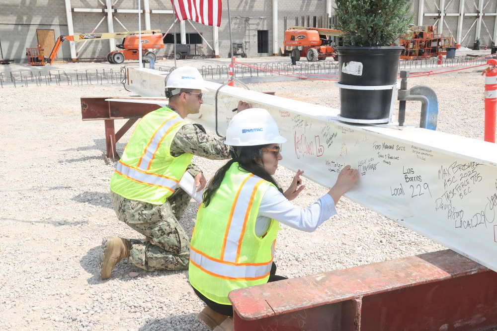 Topping Out Ceremony for Future MCAS Miramar Aircraft Maintenance Hangar