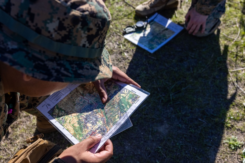 9th Communication Battalion Marines participate in land navigation course