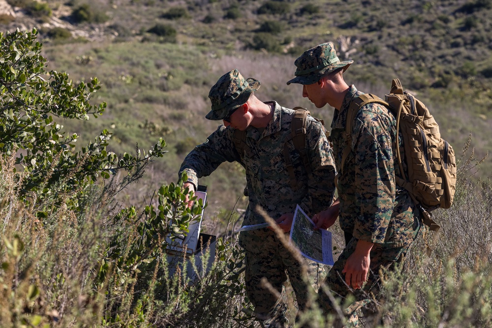 9th Communication Battalion Marines participate in land navigation course