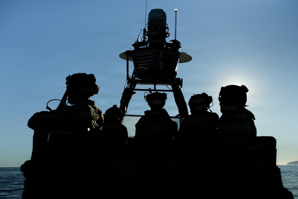 U.S. Marines with 1st Recon Bn. conduct maritime domain awareness during Steel Knight 25