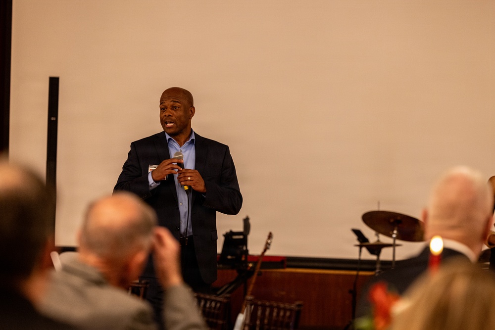 MCIWEST Commanding General's Holiday Buffet and Cocktail Reception