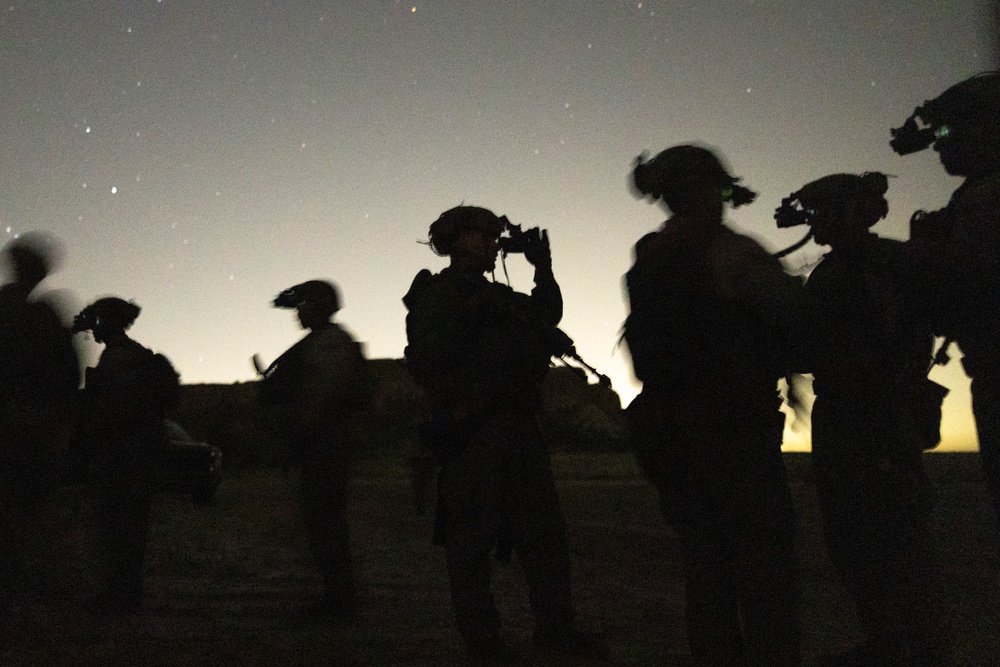 V1/1 Marines conduct Boat Raid Course