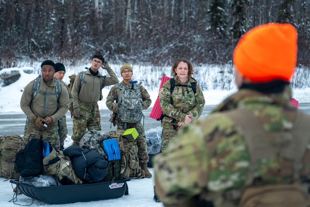 Comfortably numb: Arctic Resiliency Training prepares Airmen for the cold
