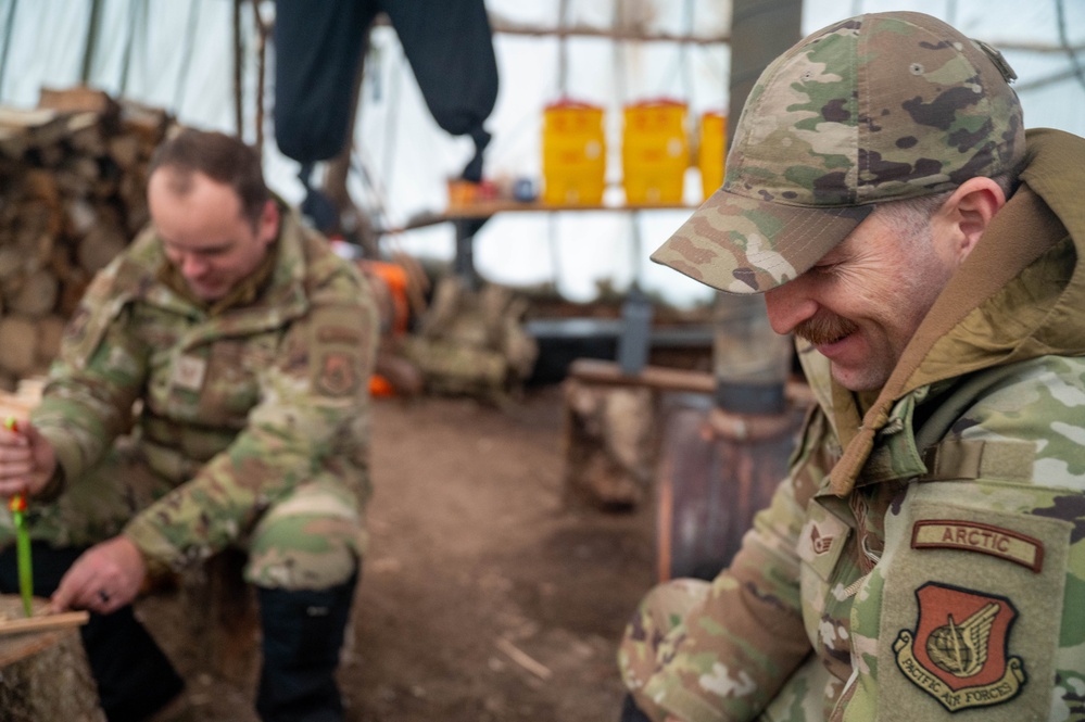 Comfortably numb: Arctic Resiliency Training prepares Airmen for the cold