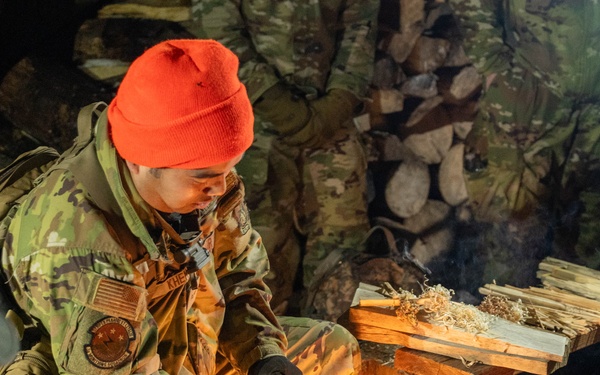 Comfortably numb: Arctic Resiliency Training prepares Airmen for the cold