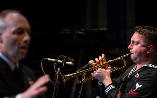 Navy Band Northwest performs holiday concert in Juneau