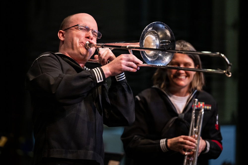 Navy Band Northwest performs holiday concert in Juneau