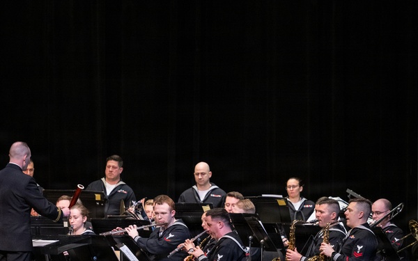 Navy Band Northwest performs holiday concert in Juneau