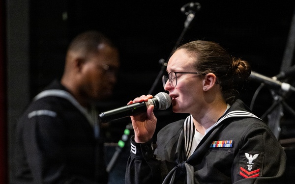 Navy Band Northwest performs holiday concert in Juneau