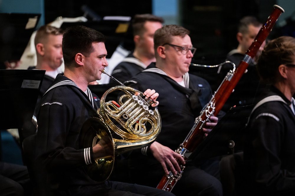 Navy Band Northwest performs holiday concert in Juneau