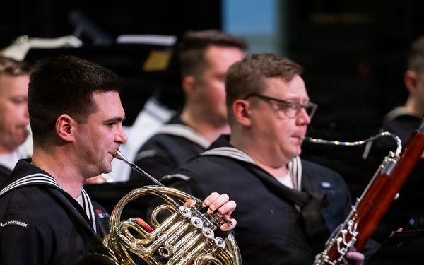 Navy Band Northwest performs holiday concert in Juneau