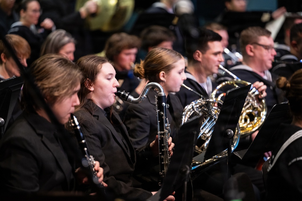 Navy Band Northwest performs holiday concert in Juneau