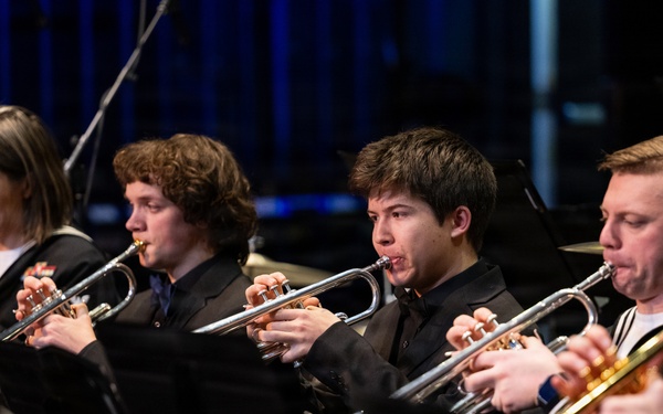 Navy Band Northwest performs holiday concert in Juneau