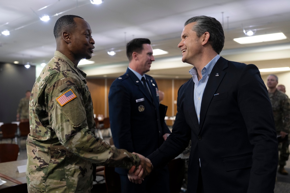 SW Visits Huntsville Defense Facilities, Unveils USSPACECOM Sign