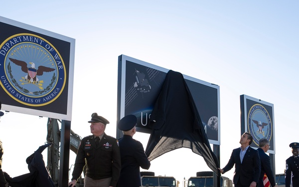 SW Visits Huntsville Defense Facilities, Unveils USSPACECOM Sign