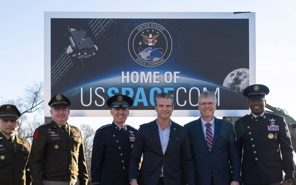 SW Visits Huntsville Defense Facilities, Unveils USSPACECOM Sign