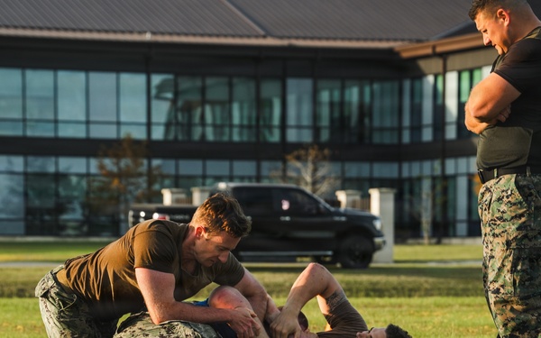 NMCB 11 Leaders participate in the Tactical Unit Leaders Course ground fighting skills portion