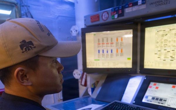 USS Rafael Peralta (DDG 115) Daily Operations