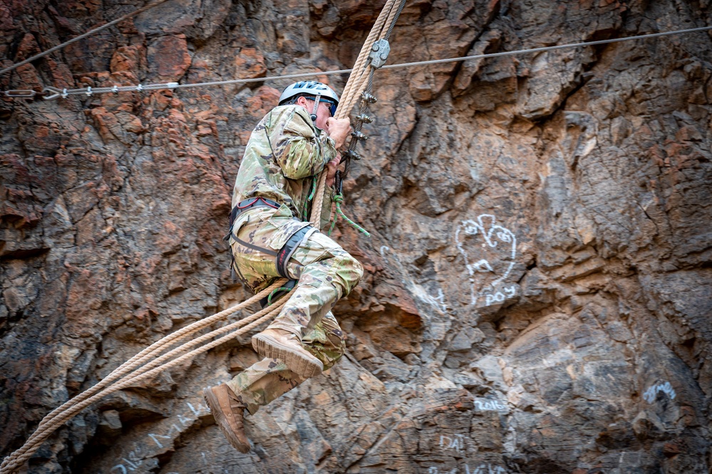 U.S. service members participate in the French Desert Commando Course in Djibouti
