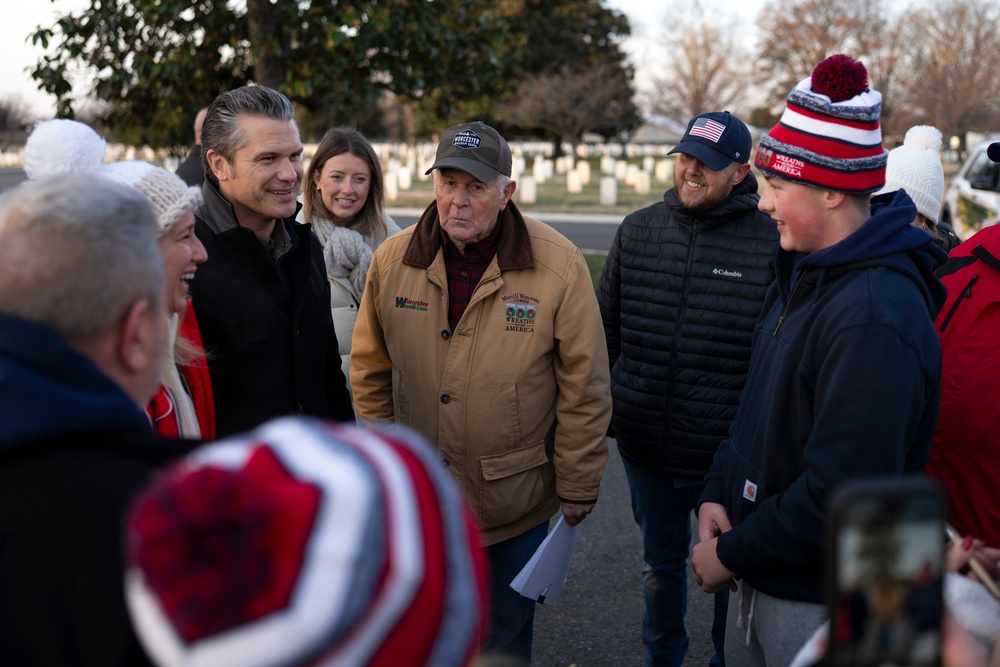 SW Participates in Wreaths Across America Day at ANC