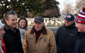 SW Participates in Wreaths Across America Day at ANC