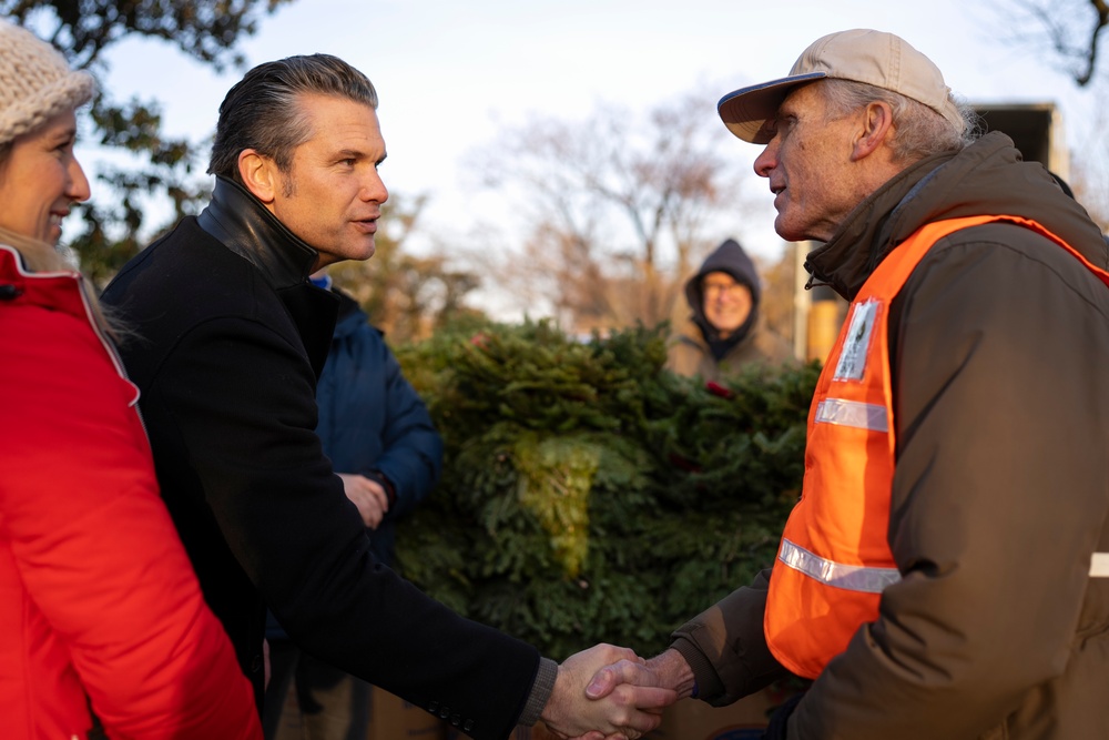 SW Participates in Wreaths Across America Day at ANC